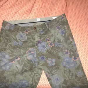 GAP ankle pants !!